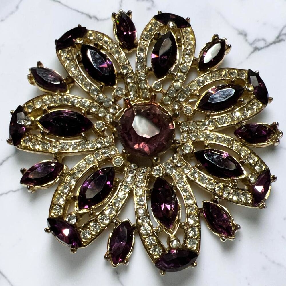 Vintage Joseph Wiesner NY Amethyst Purple Rhinestone Starburst Flower Brooch Pin